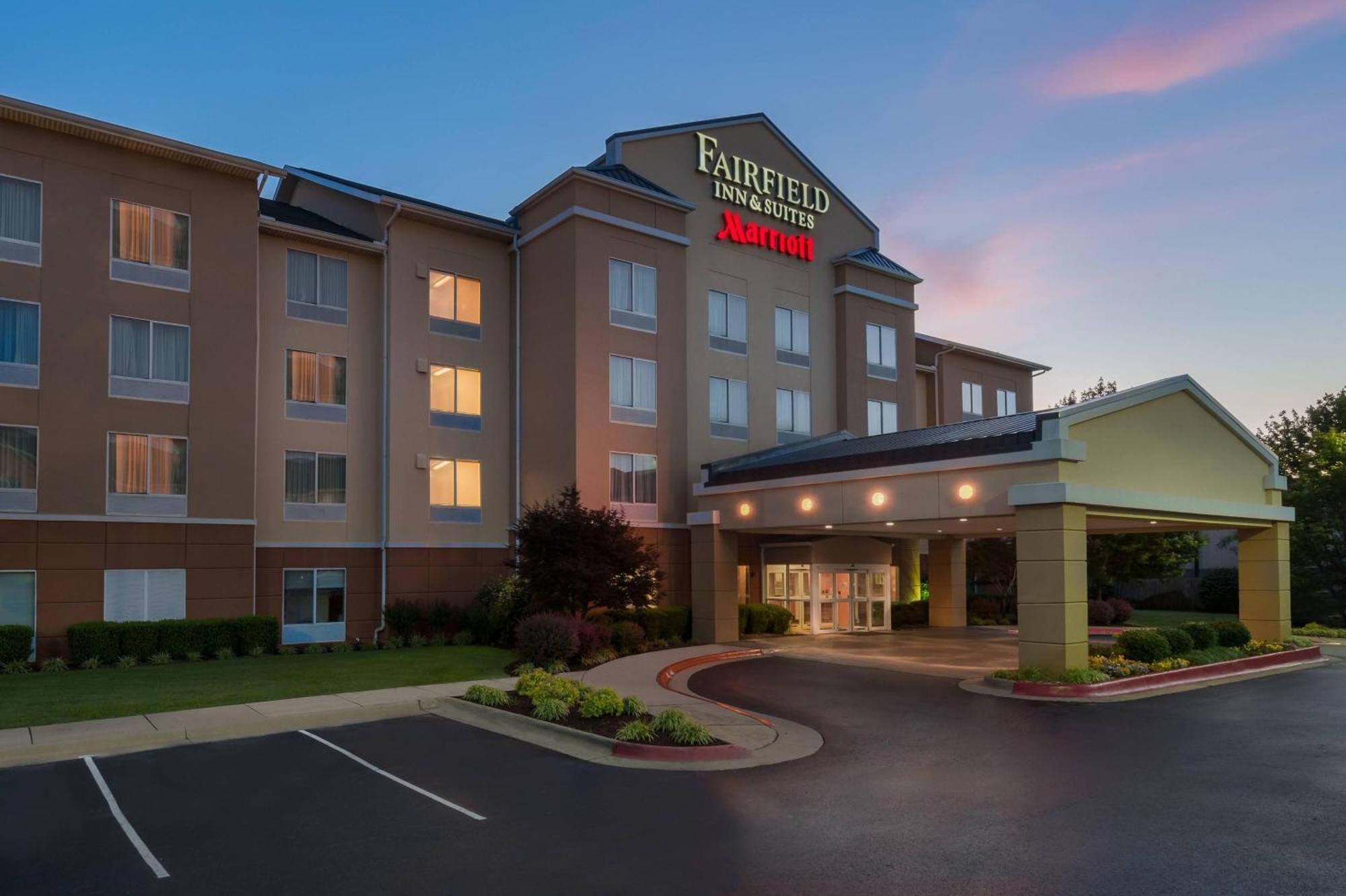Fairfield & By Marriott