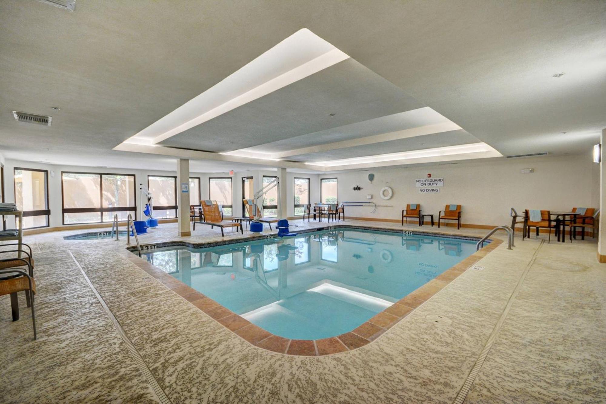 Fairfield & By Marriott Springdale