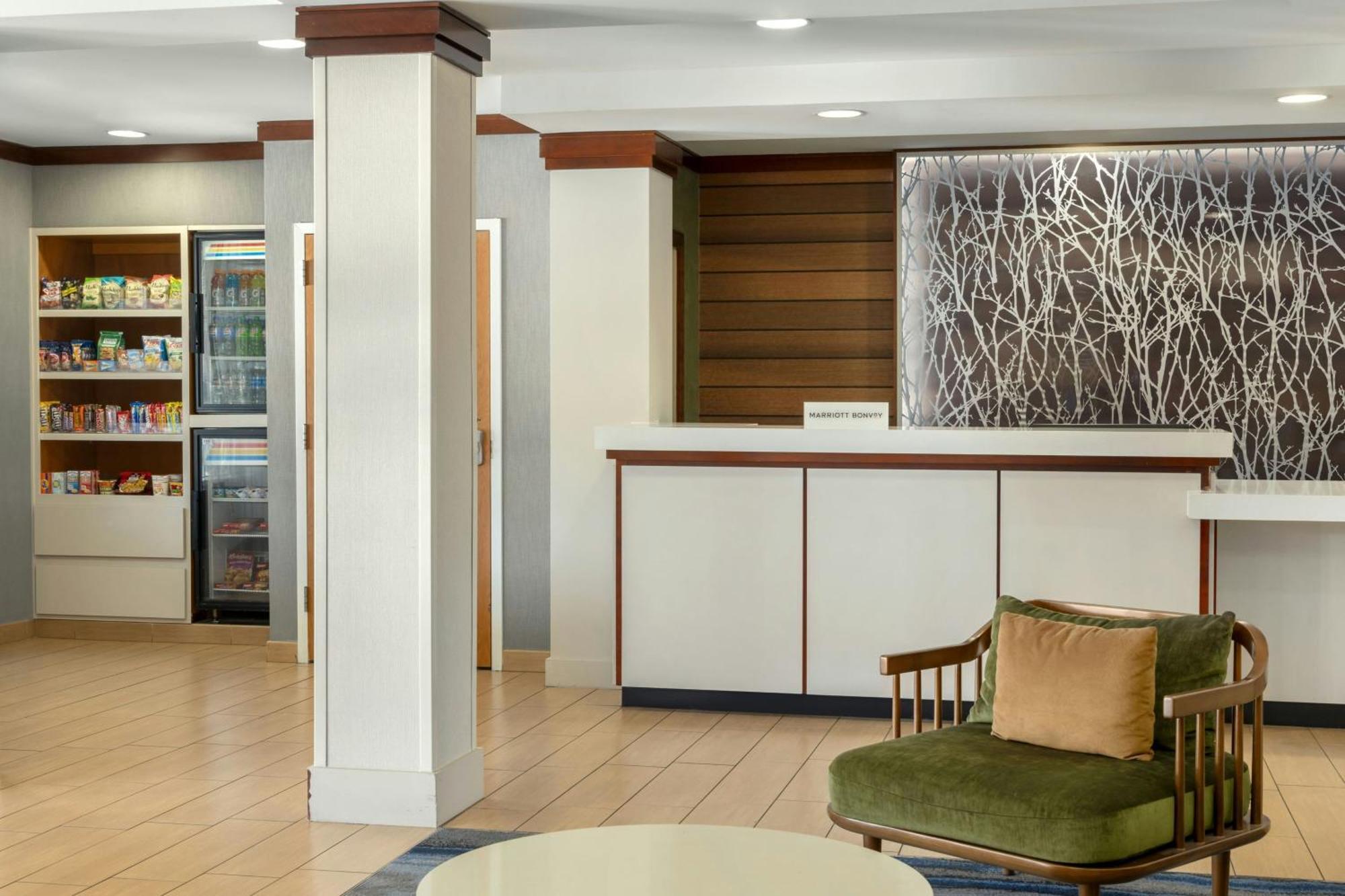 Fairfield & By Marriott Hotel 3*